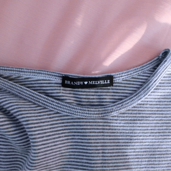 Brandy Melville Striped Blue Ashlyn Top - Picture 3 of 3